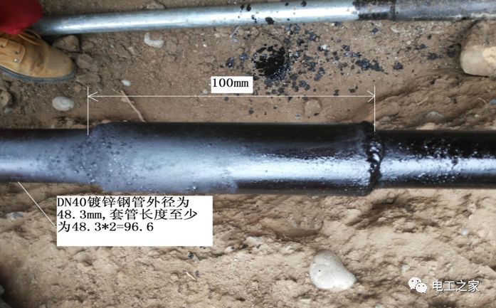 一條完成開(kāi)關(guān)柜安裝，電纜橋架施工，電纜敷設(shè)及布線(xiàn)施工，照明配電箱施工